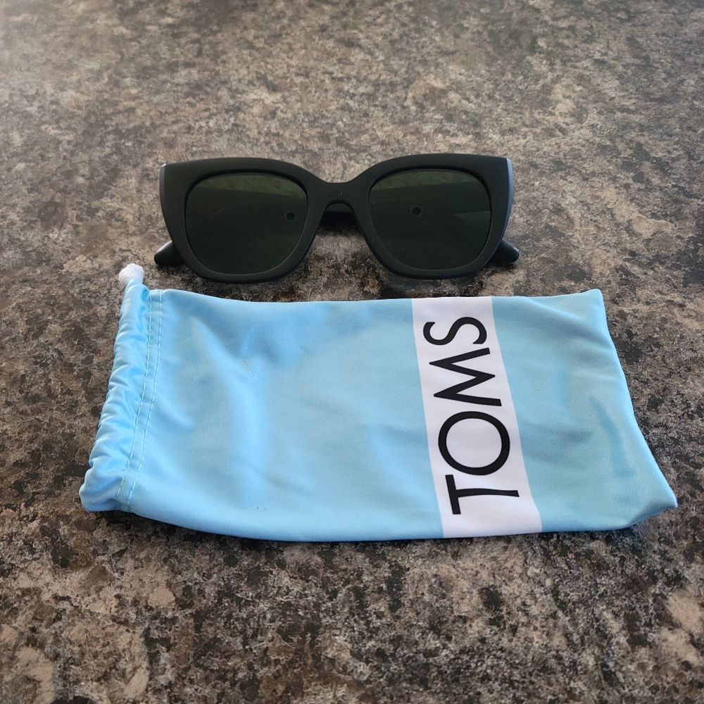 Tom's Sunglasses